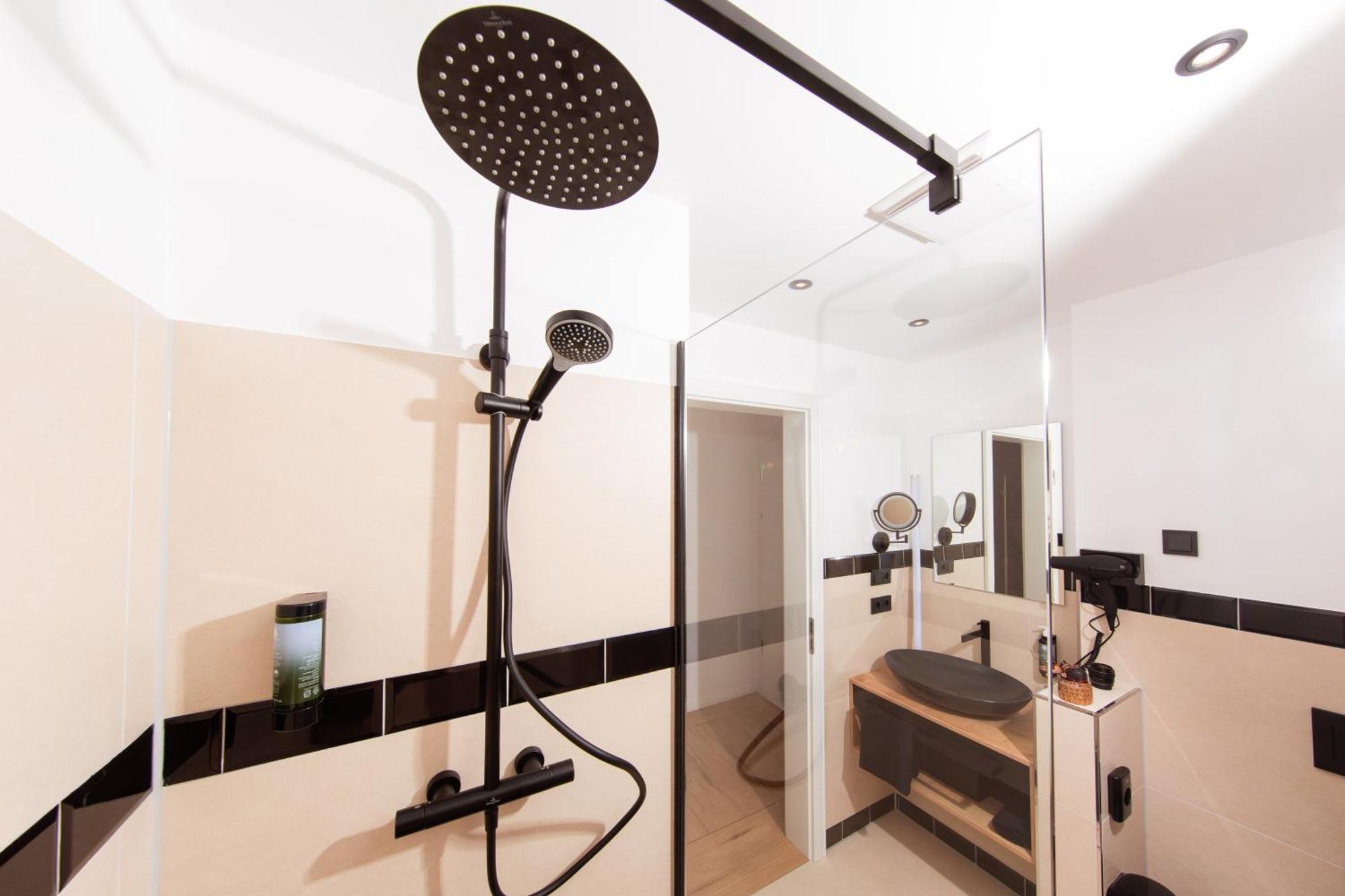 Frida Hotel & Cafe Bassum المظهر الخارجي الصورة